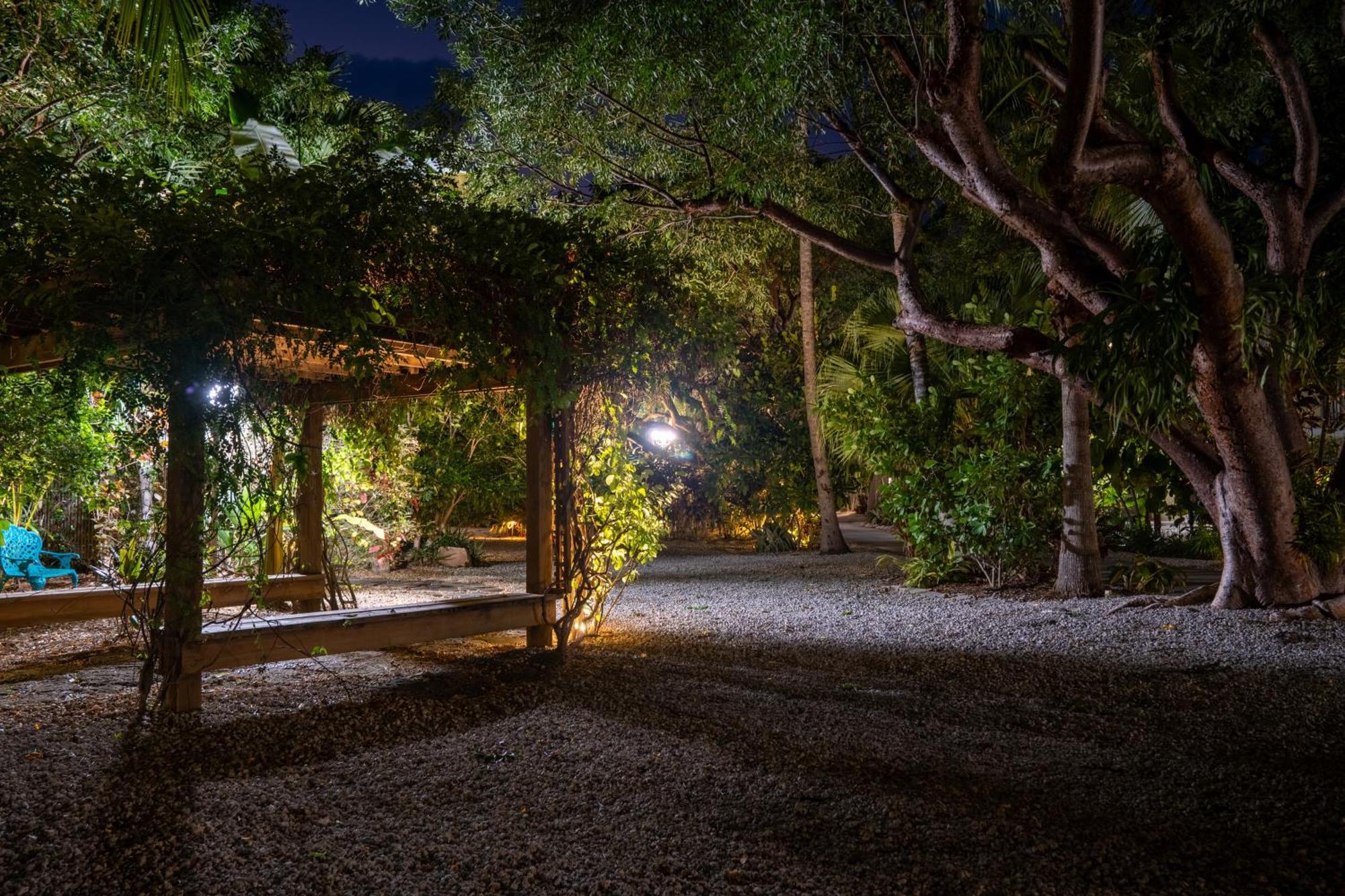 Bay Harbor Lodge Ки Ларго Экстерьер фото